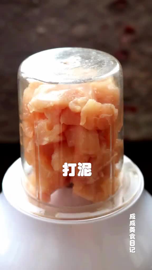 双层鸡排汉堡美食总有些人一转身