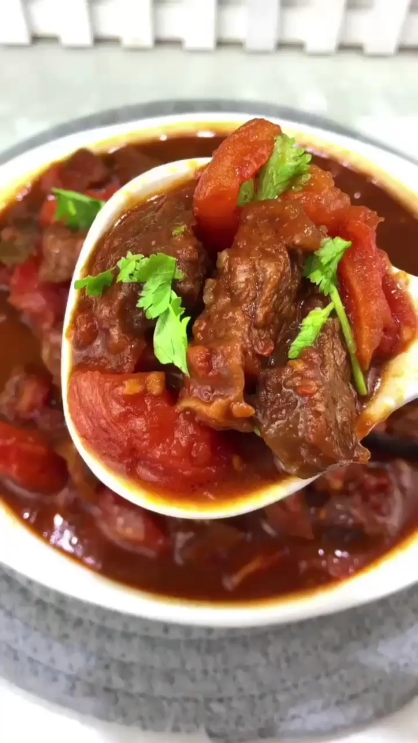 西红柿炖牛腩