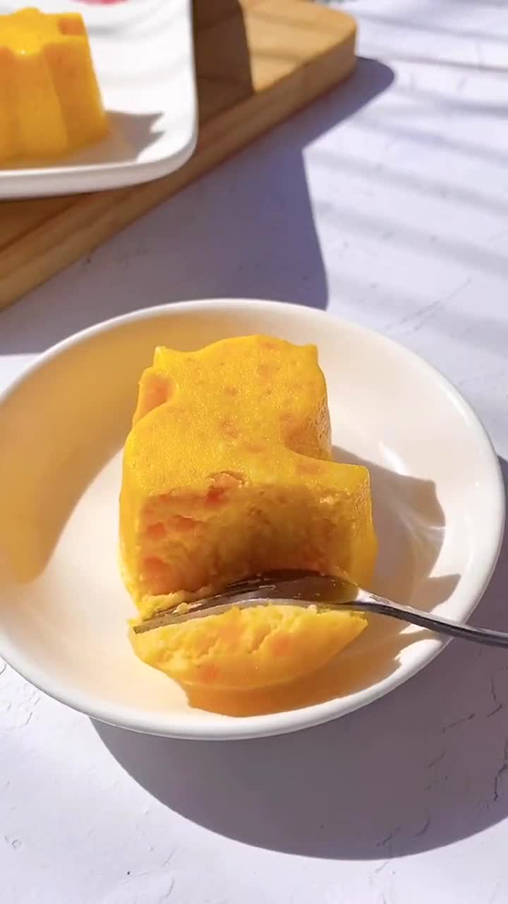 宝宝一岁生日啦,小蛋糕做起来吧!