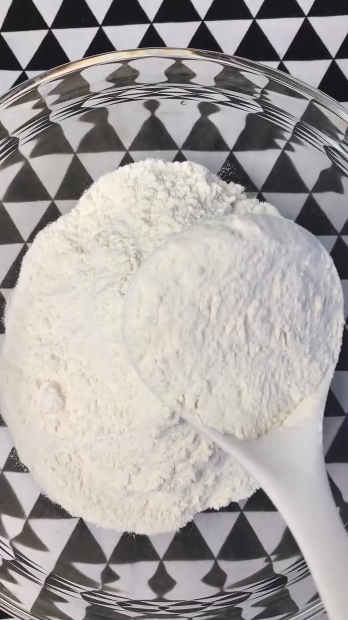 能够给宝宝当零食的奶香小馒头,做法十分简朴一同来做吧!