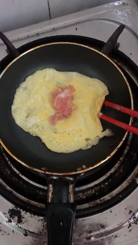 蛋饺子