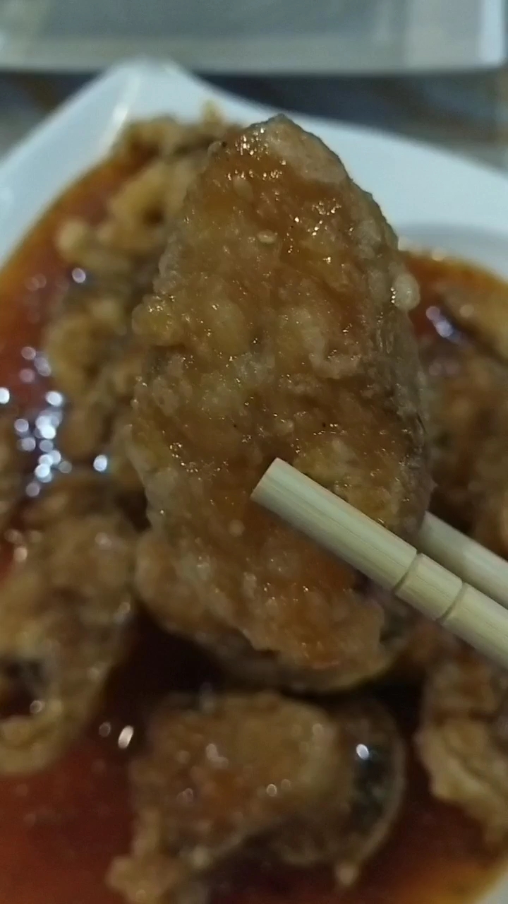 鱼切成片做的锅包明太鱼,酸酸甜甜,外酥里嫩,有想学的吗?