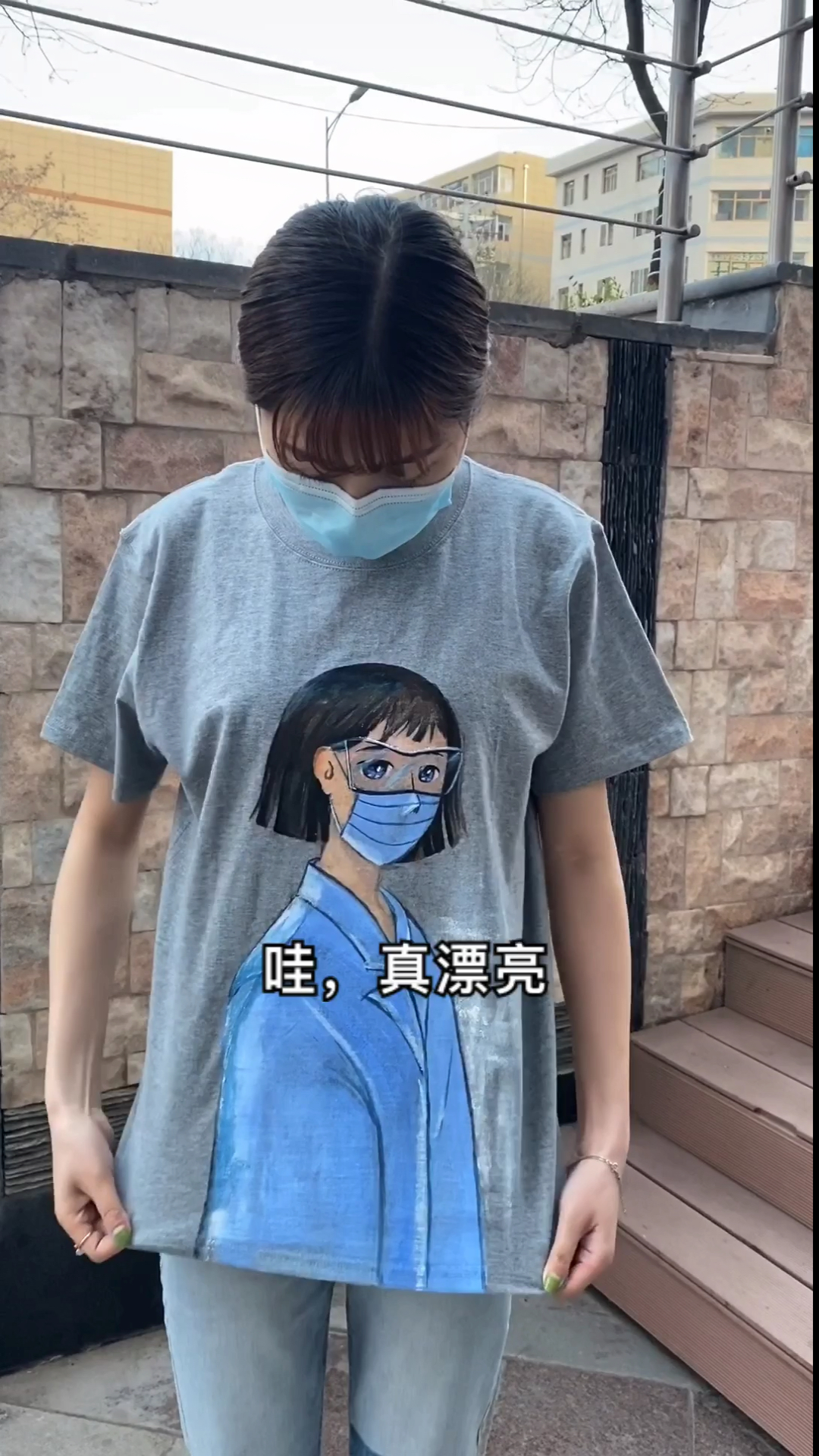 #画画原来如此简单#白衣天使走一波