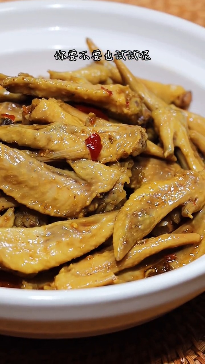 这样做的香辣鸡翅尖,一口一个根本停不下来,卤味,家常菜,麻辣鸡翅尖