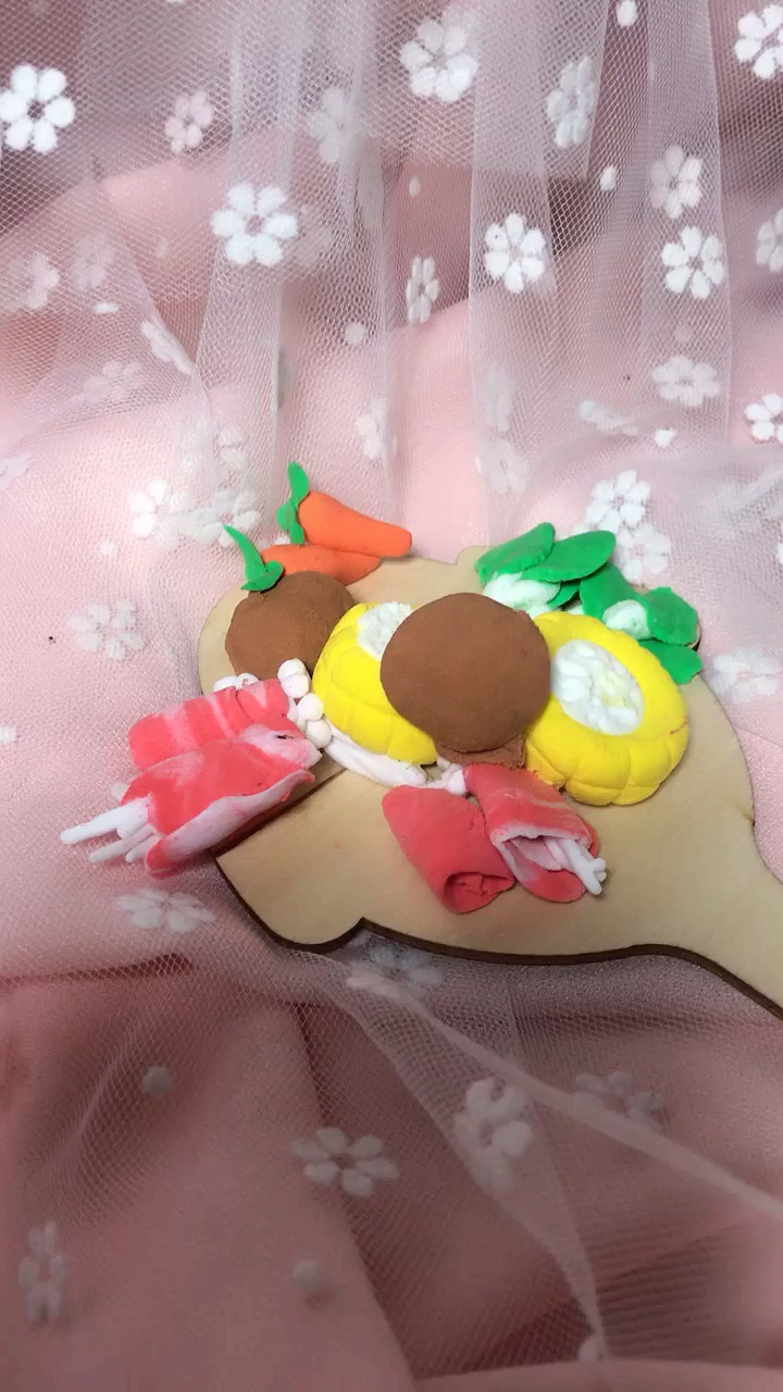 #我要上热门#儿童黏土课火锅配菜 材料 粘土 宝妈可以带着宝宝一起制作,超简单