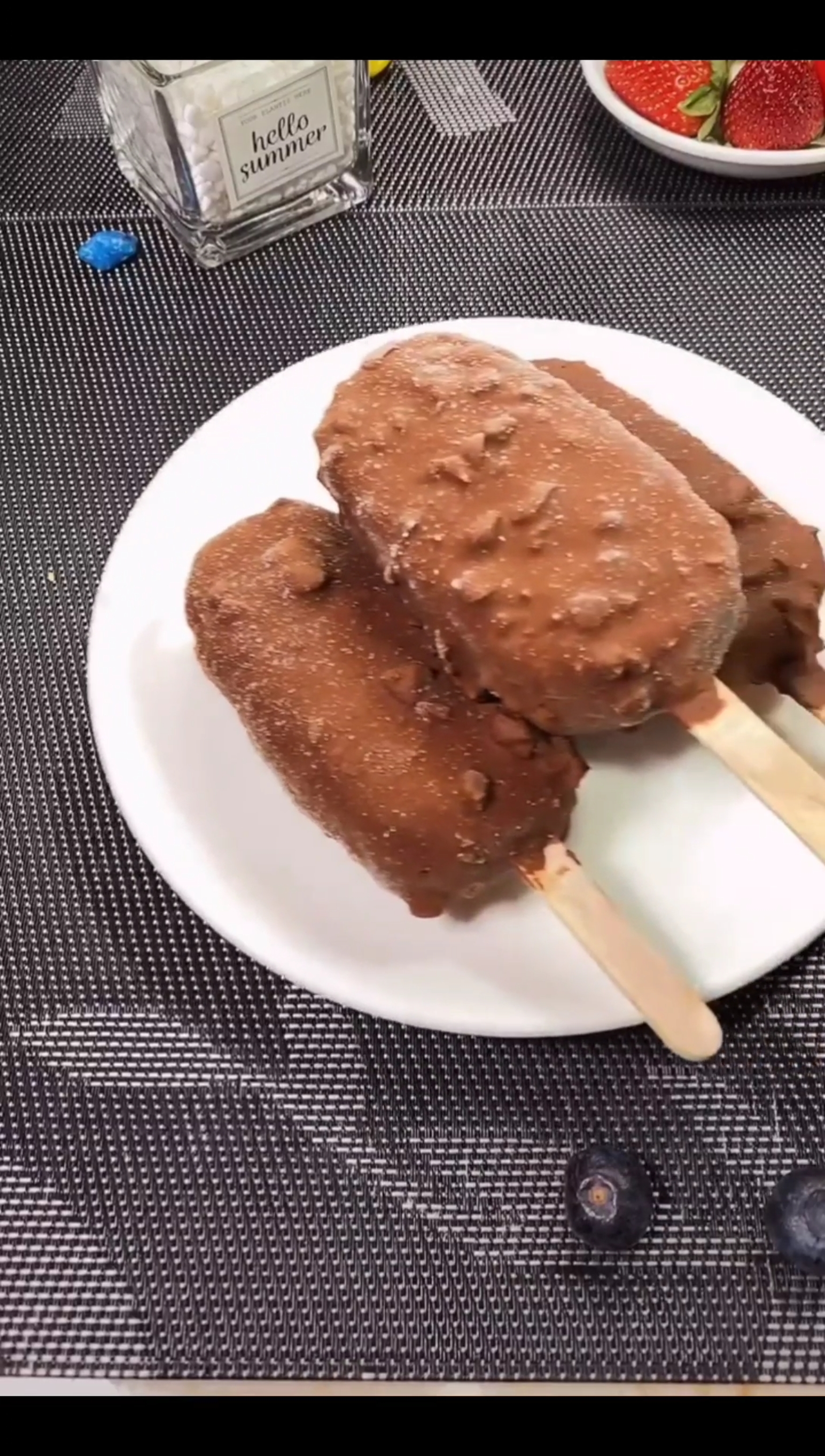#深夜食堂#自己在家做冰激凌,酸甜爽口,夏天清热解暑