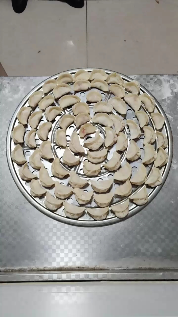 六两肉六两面六十六个饺子