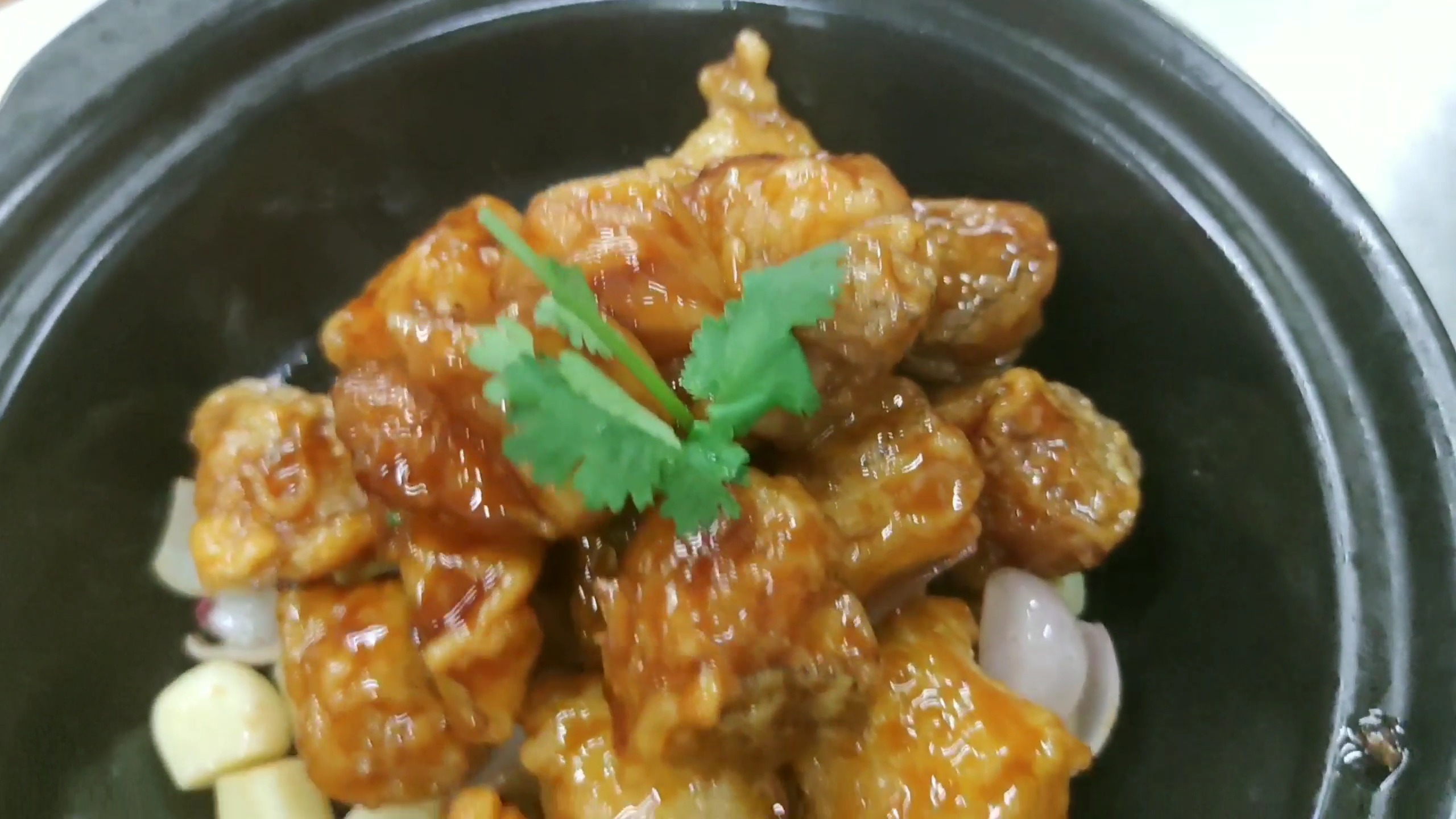 #美食#客人自带一条鳕鱼,做法随便好吃就行,大厨居然这么做的,真牛