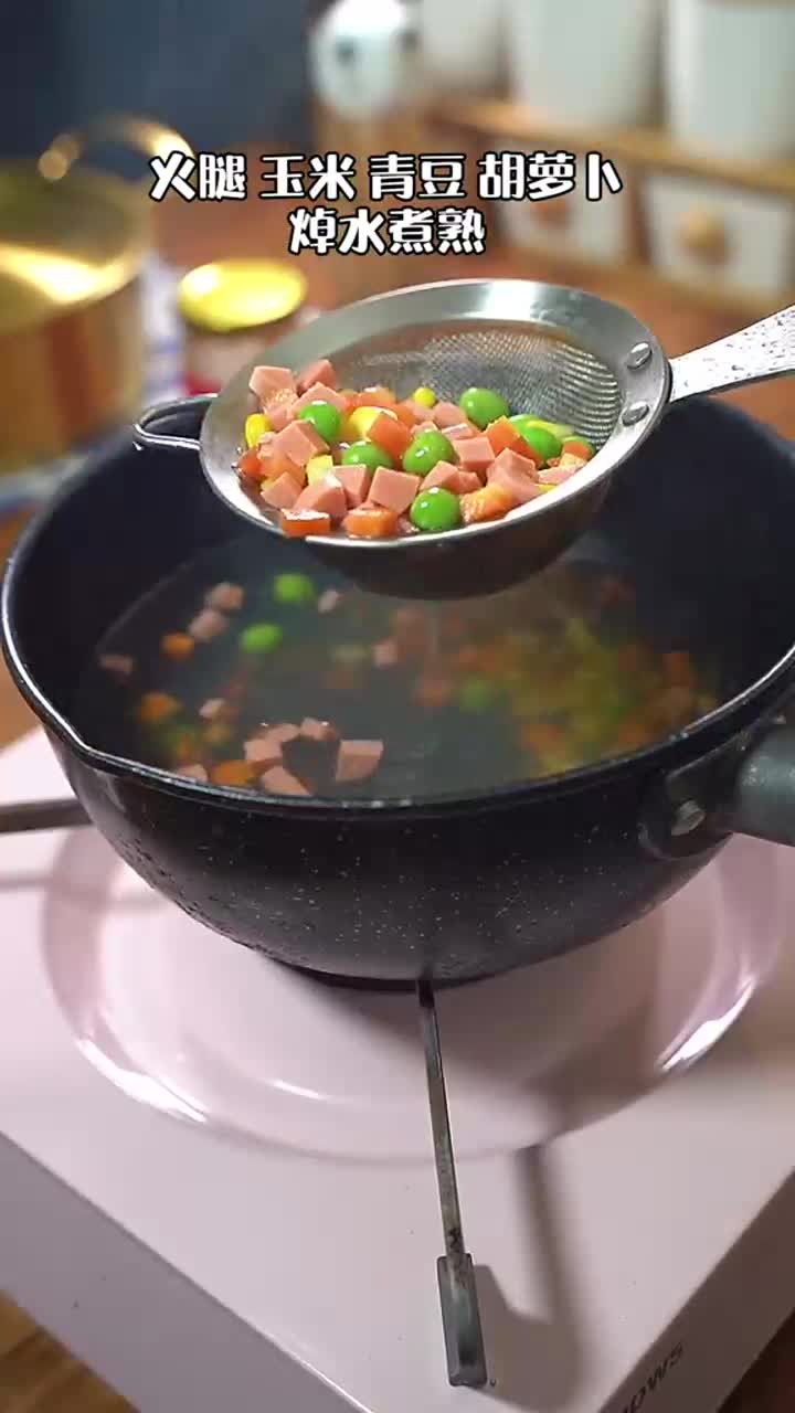 好吃到舔碗的蟹黄豆腐羹,鲜嫩爽滑,太下饭了!豆腐