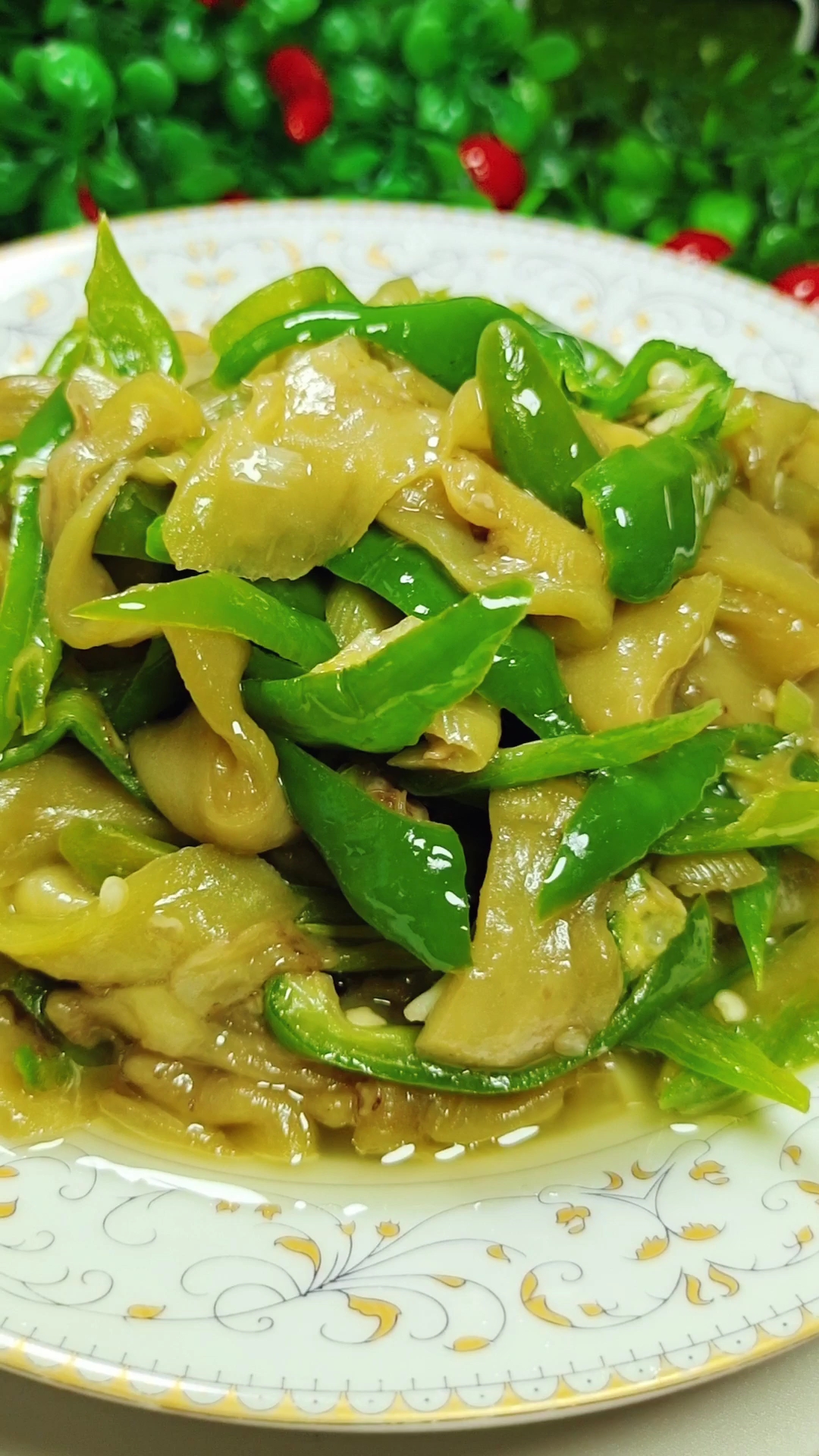 #美食分享#青椒炒茄子做法教程!进来学会