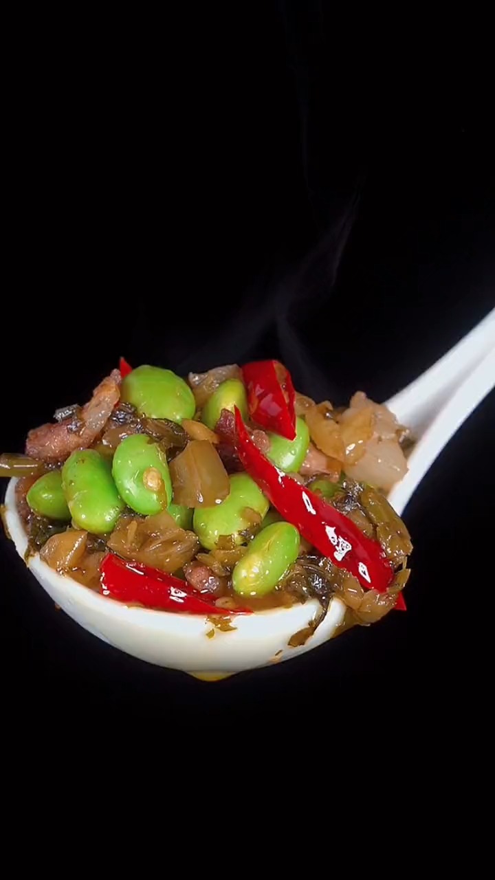 #美食#这样炒的毛豆粒,香辣有味,好吃又下饭。
