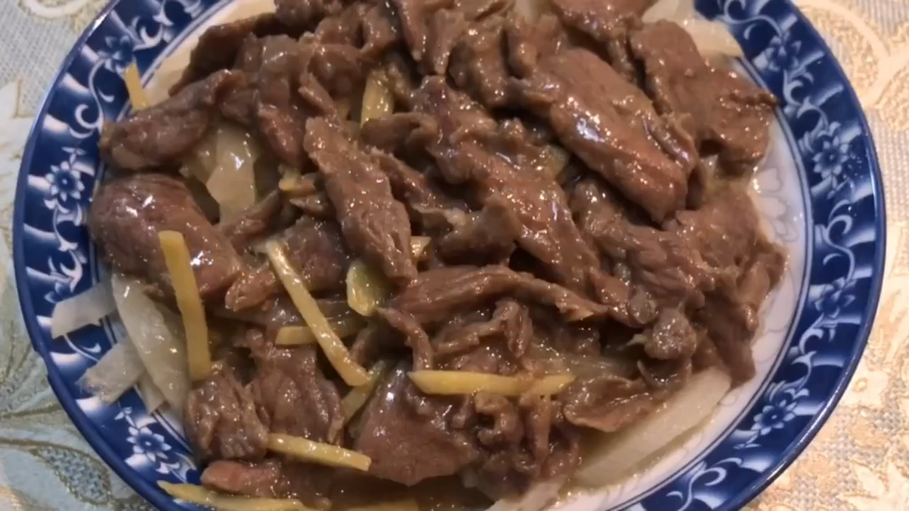 牛肉炒白萝卜丝的做法
