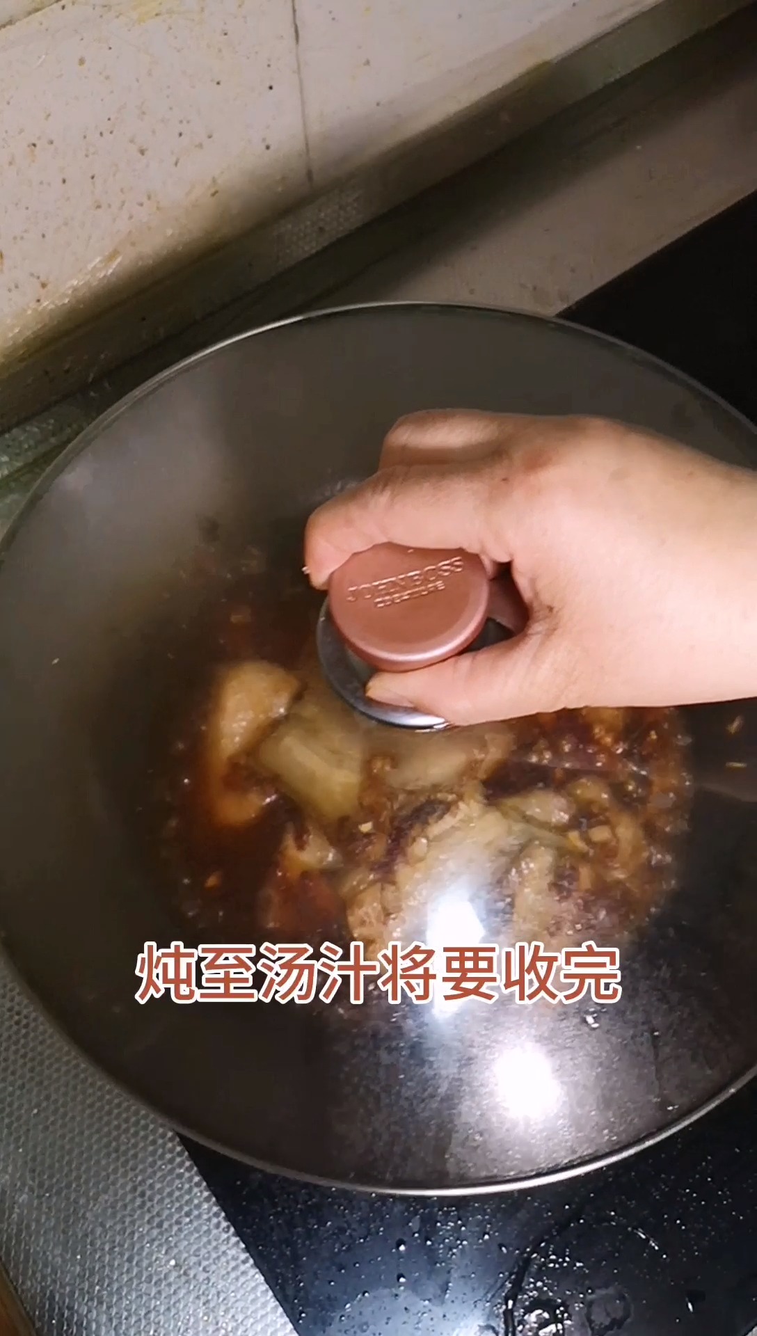 ##自制家庭美食##舌尖上的旅行##家庭美食达人秀:回锅肉简单做法。好吃又下饭的菜来了。