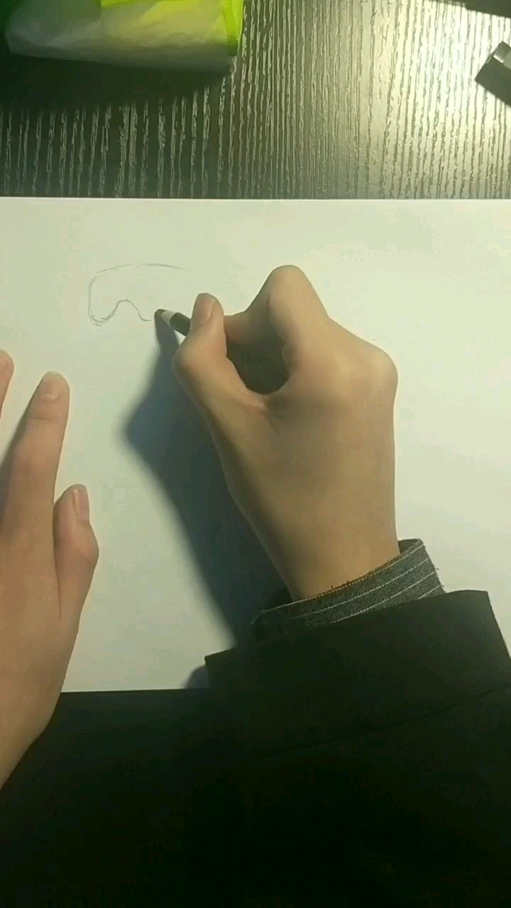 画出可爱的小蛋糕教程