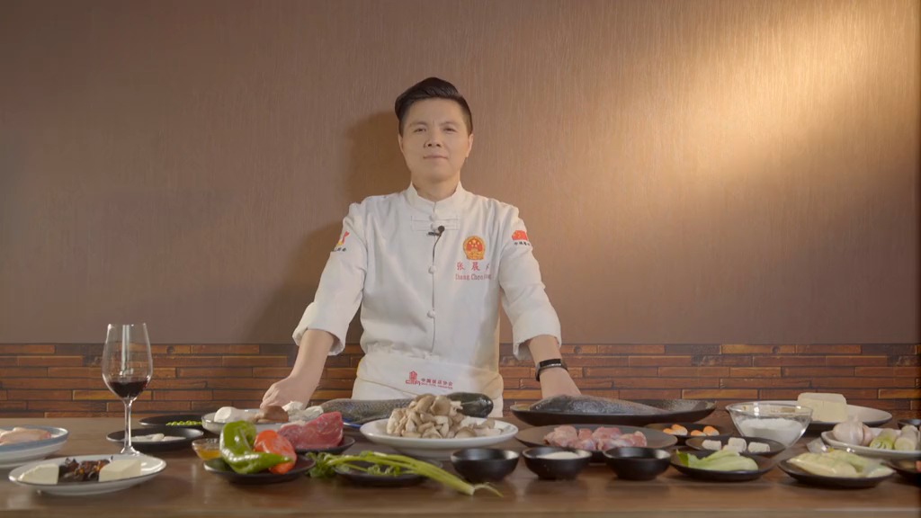 不用1滴油如何制在家作红酒鸡翅?饭店厨师2分钟讲得明明白白