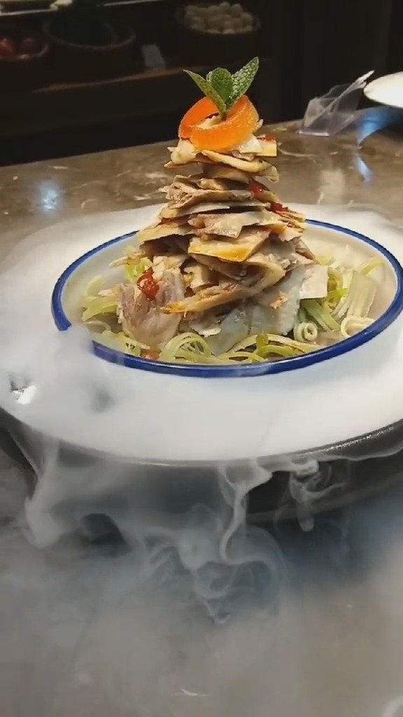 捞汁冰片鸡