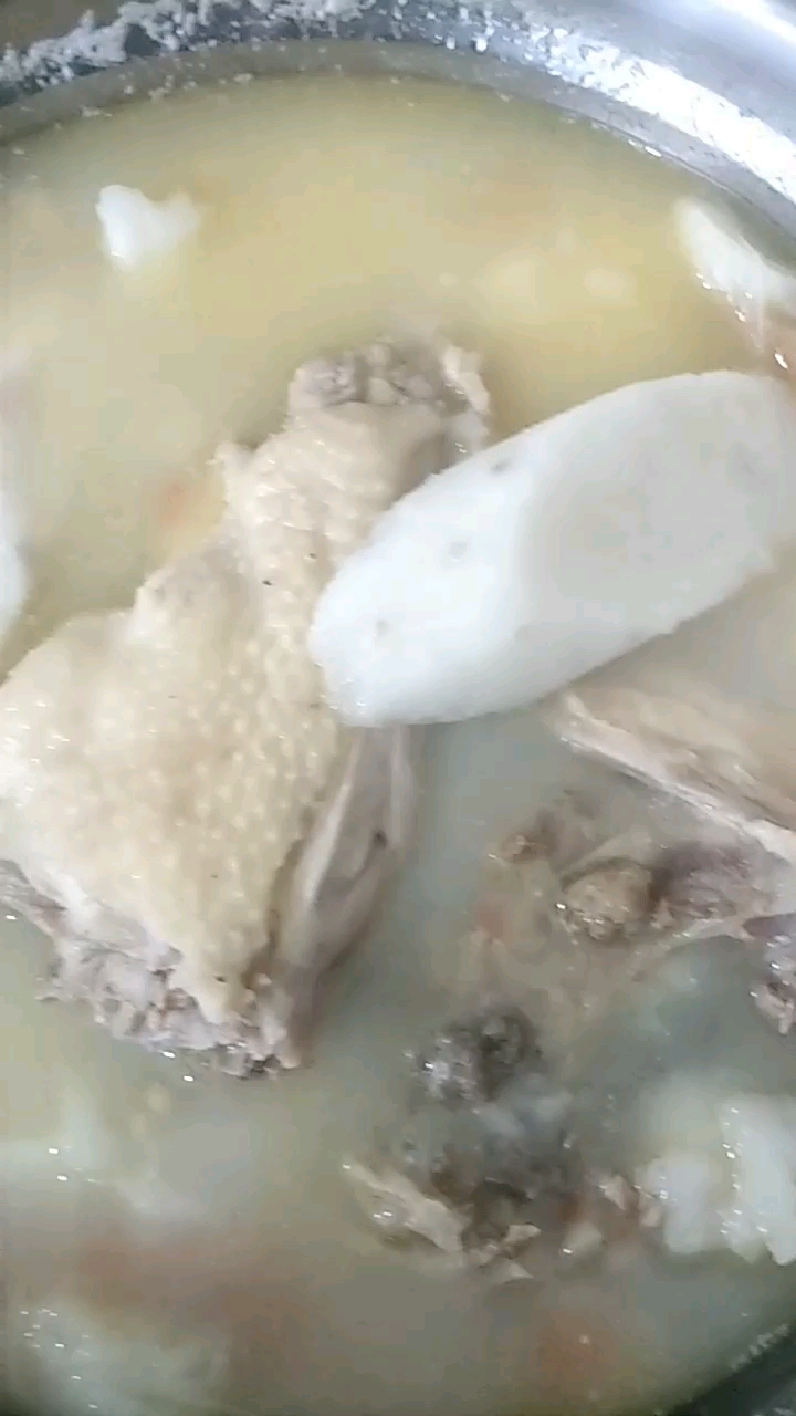 山药清炖鸡块