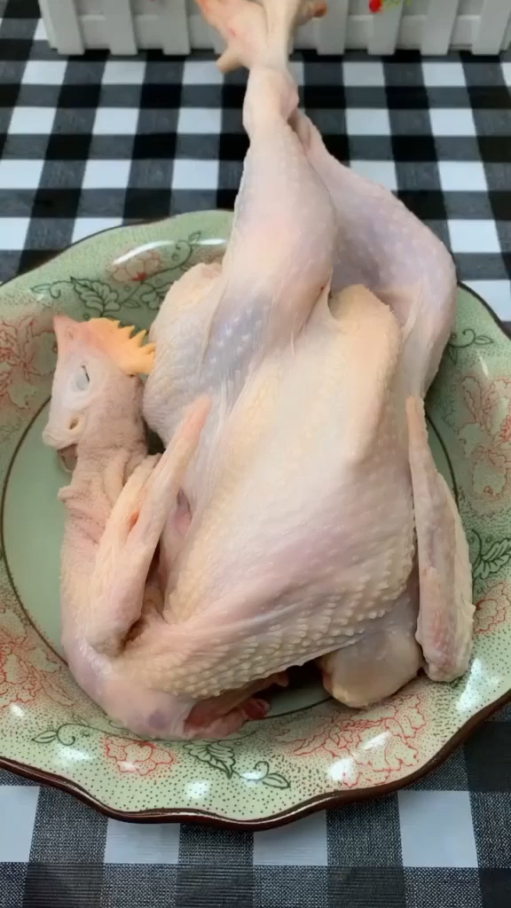 一岁的小公鸡怎么做好吃?