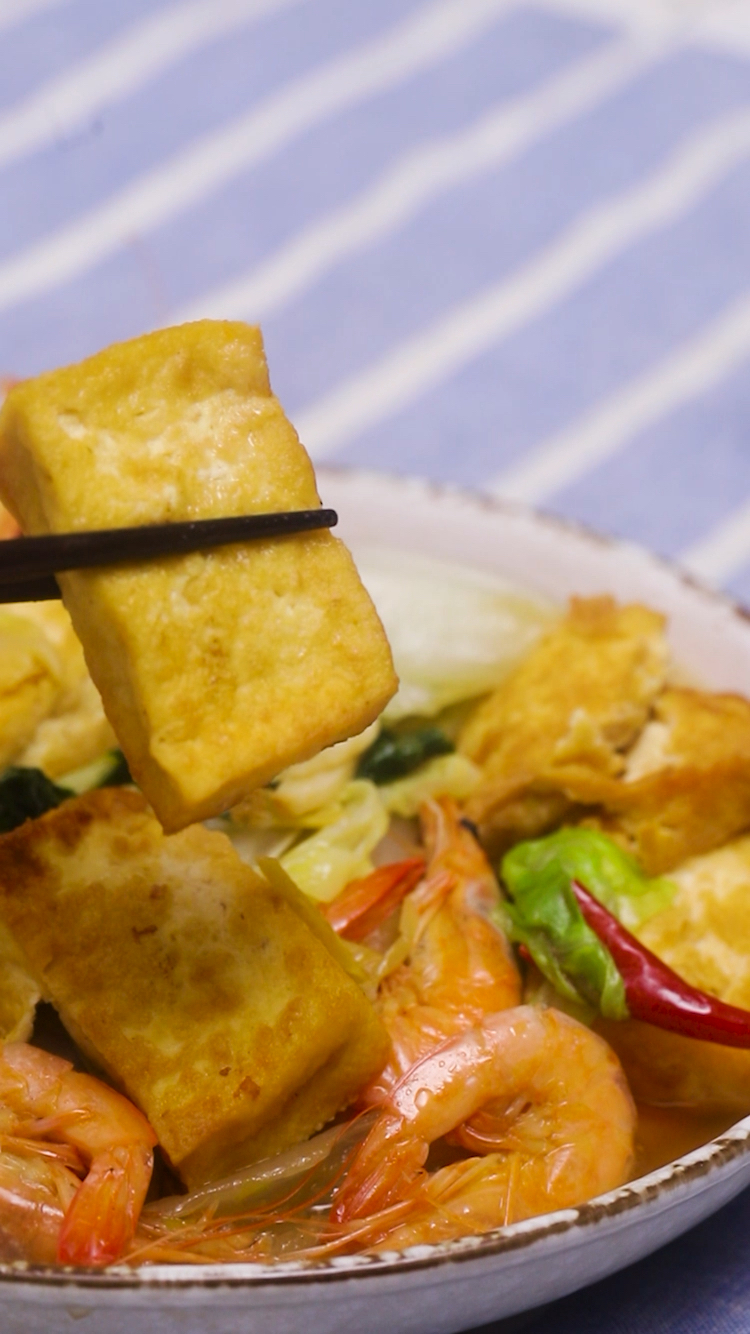 白菜大虾炖豆腐