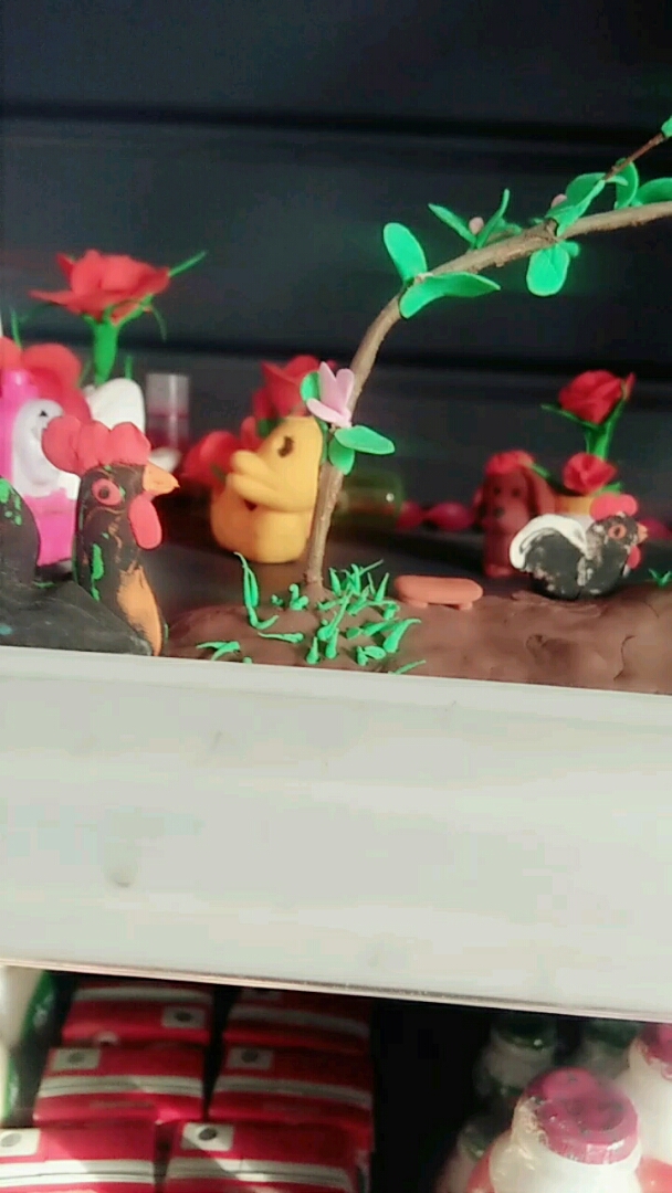 橡皮泥做的