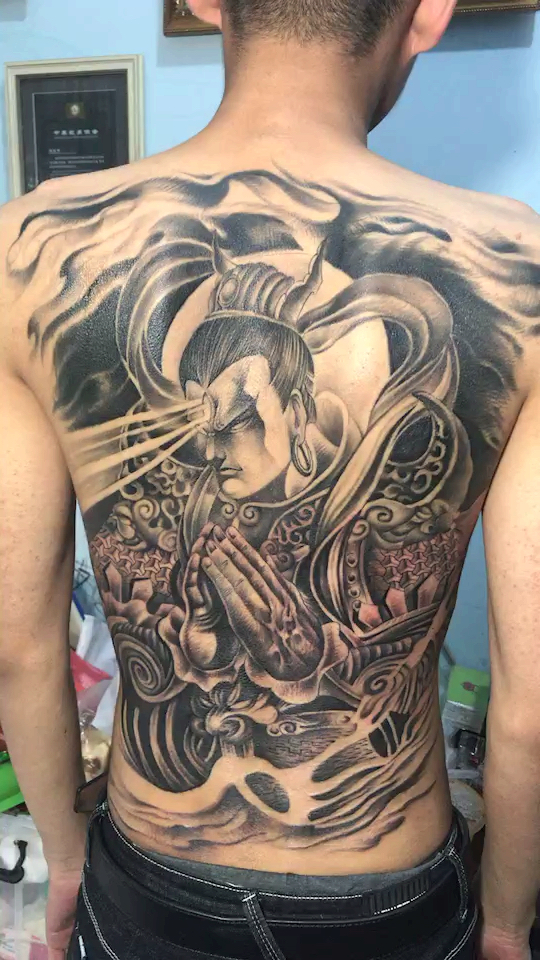#我要上热门#绥化纹身，二郎神