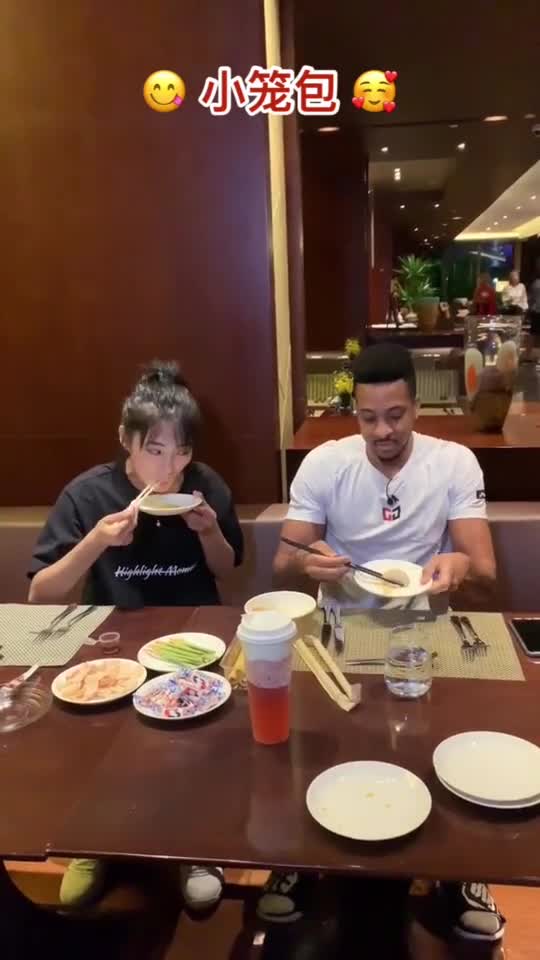 听说你最喜欢喝喜茶CJ麦科勒姆McCollum