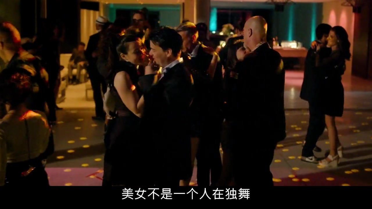 韩国丧尸神作尽显人性之丑陋#釜山行#灾难电影 (36)
