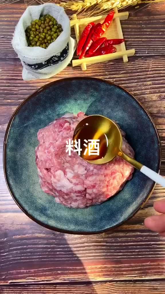 肉末冬瓜这样做,我不会告诉你它有多好吃认真的样子真可爱没有理由不回家