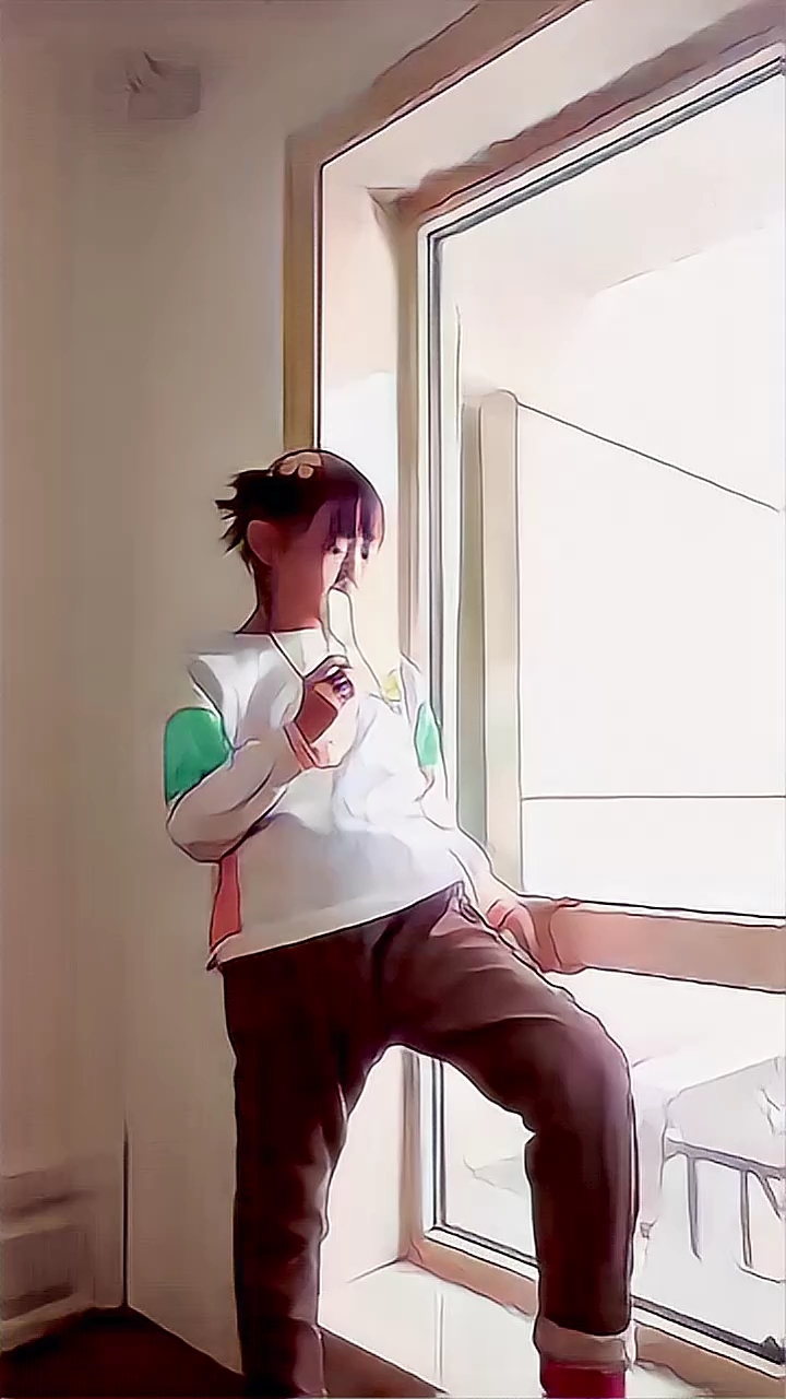 #漫画小萌娃#正在吃一个鸡蛋