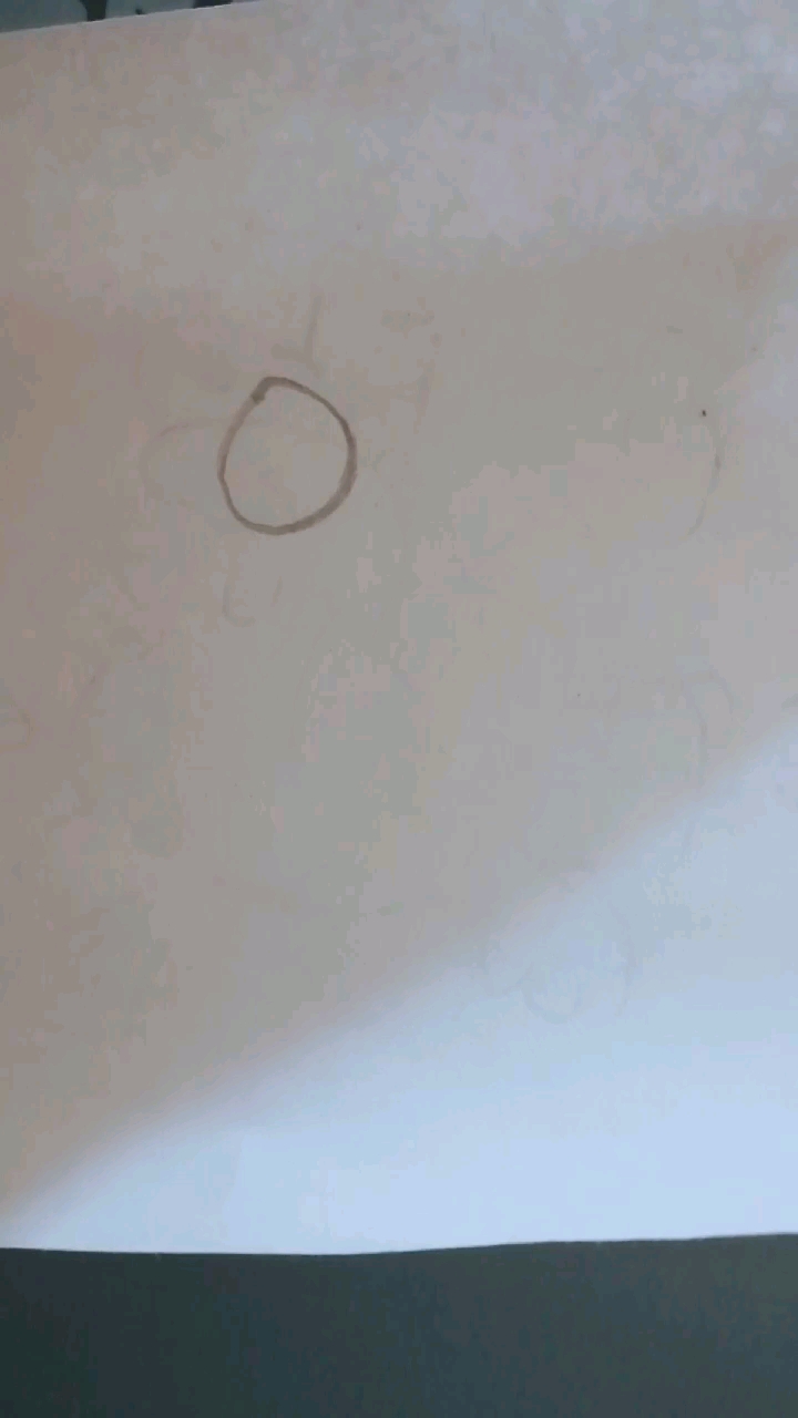 可爱小鸡的简笔画