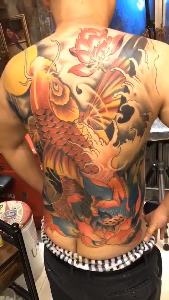 满背招财鱼