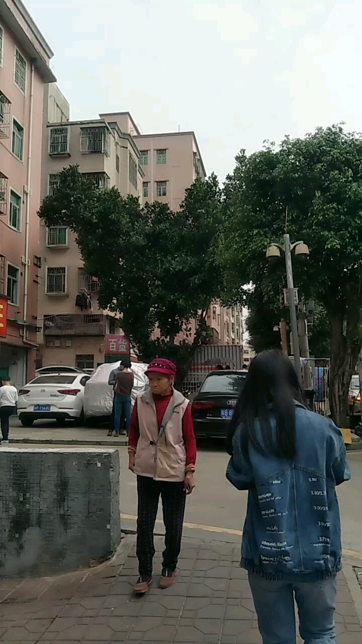 在外工作的人伤不起丫,想儿子想老公了,,,,,