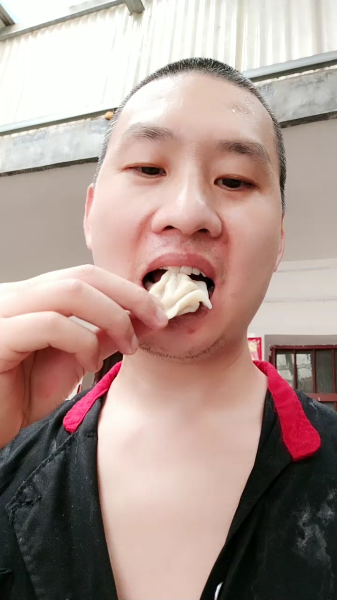 切饺子摆盘,热菜可以用