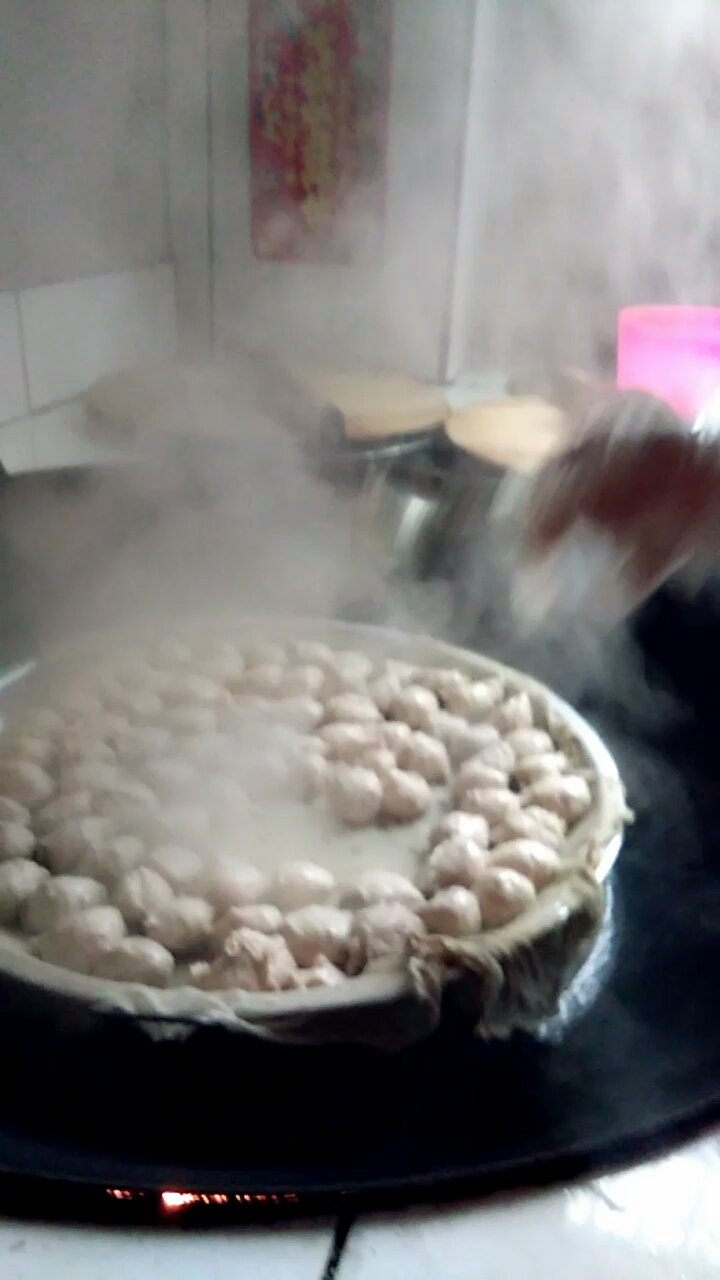 江西宁都县特色小吃……宁都肉丸,有吃过的朋友吗?