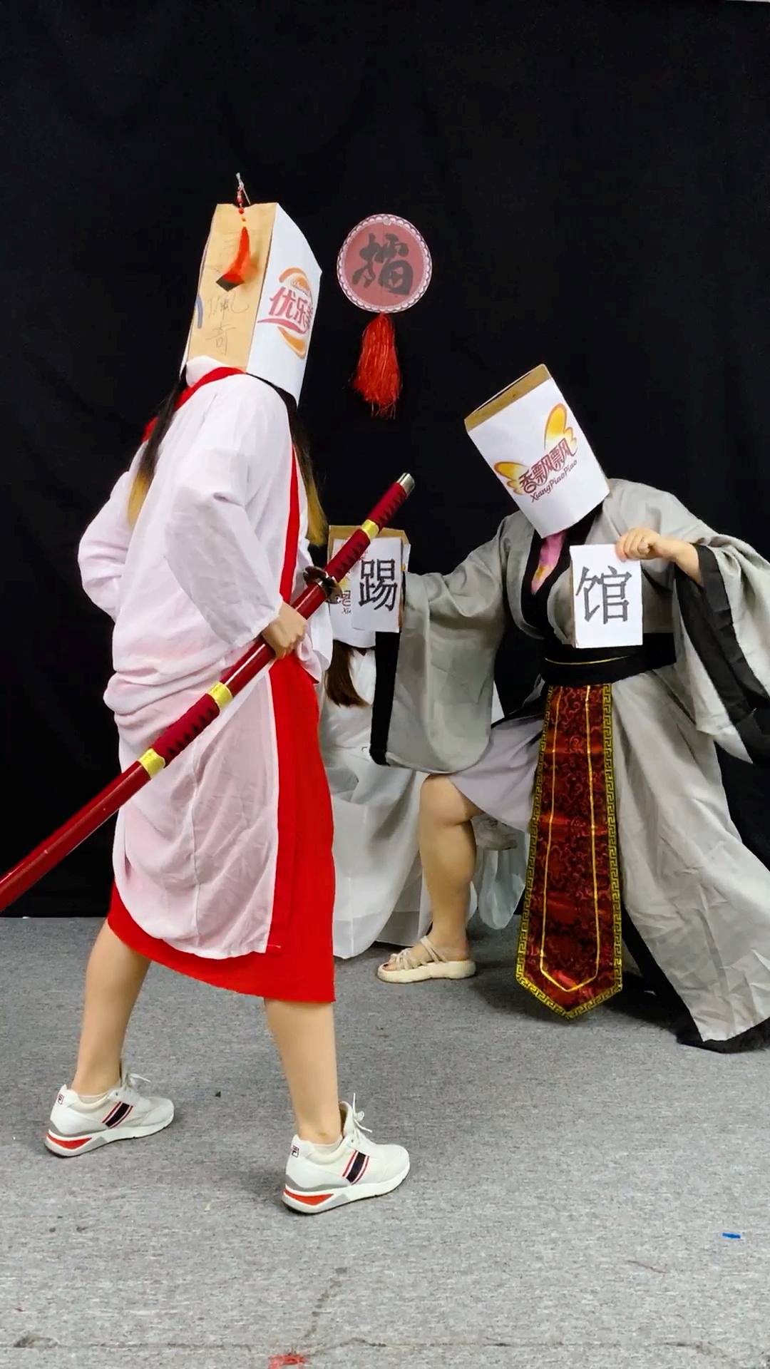 #夏日美少女#优乐美vs香飘飘!正所谓,成也定位,败也定位!