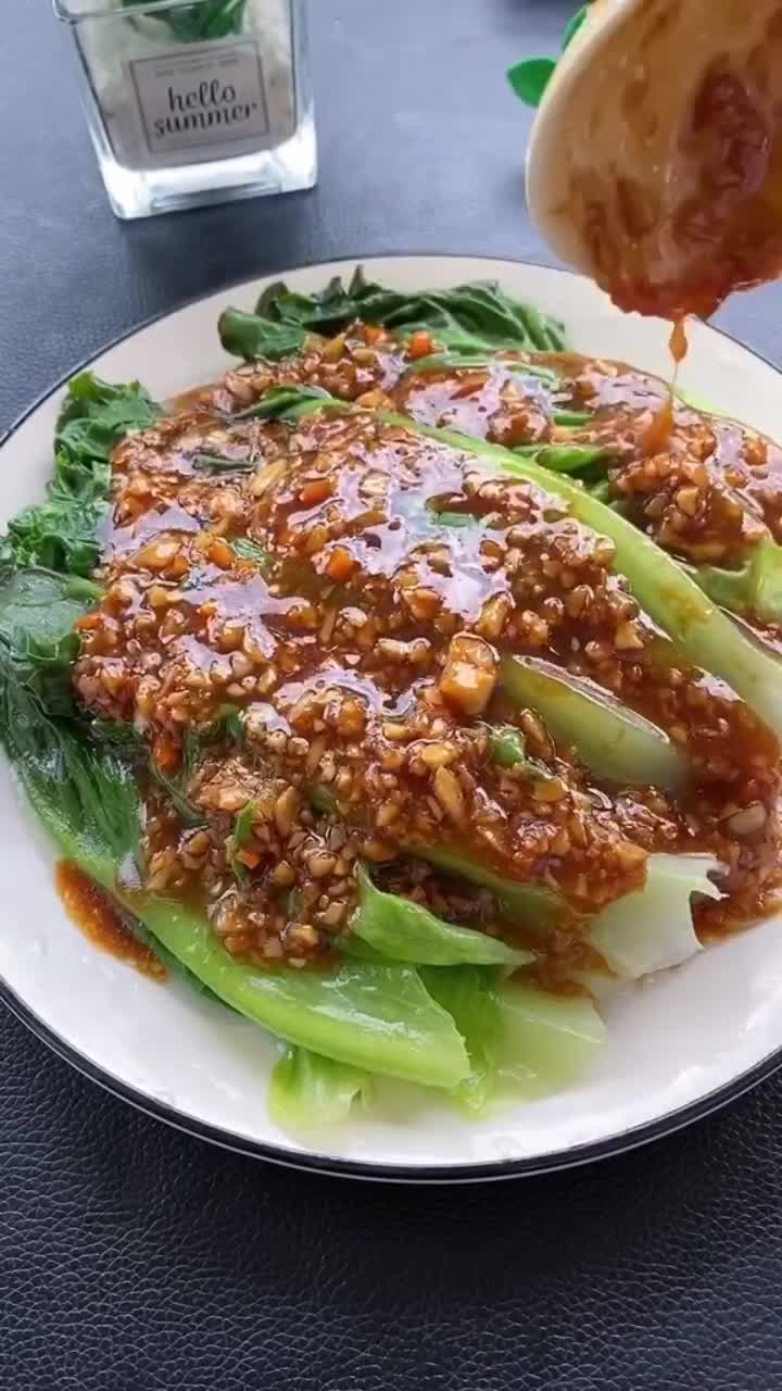 耗油生菜掌握这一步,即使放再久颜色还是一样翠绿,一起学起来吧