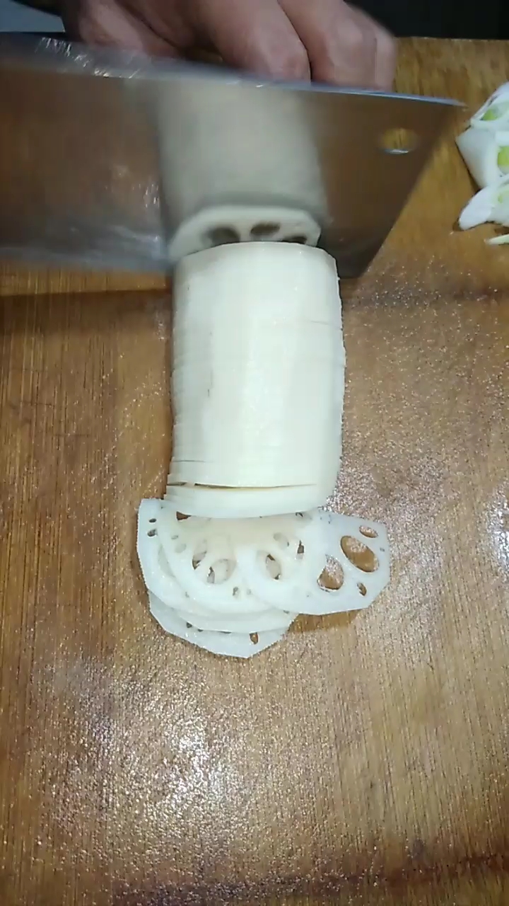 清炒藕片