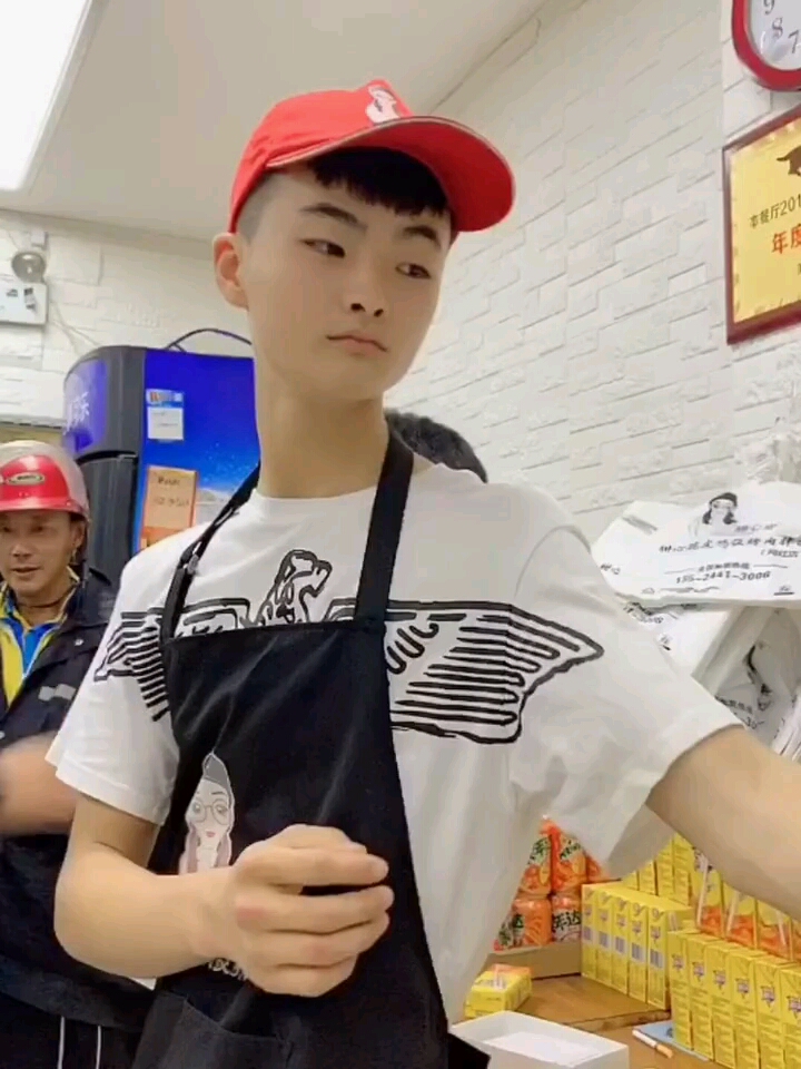 这回知道为啥了吧     