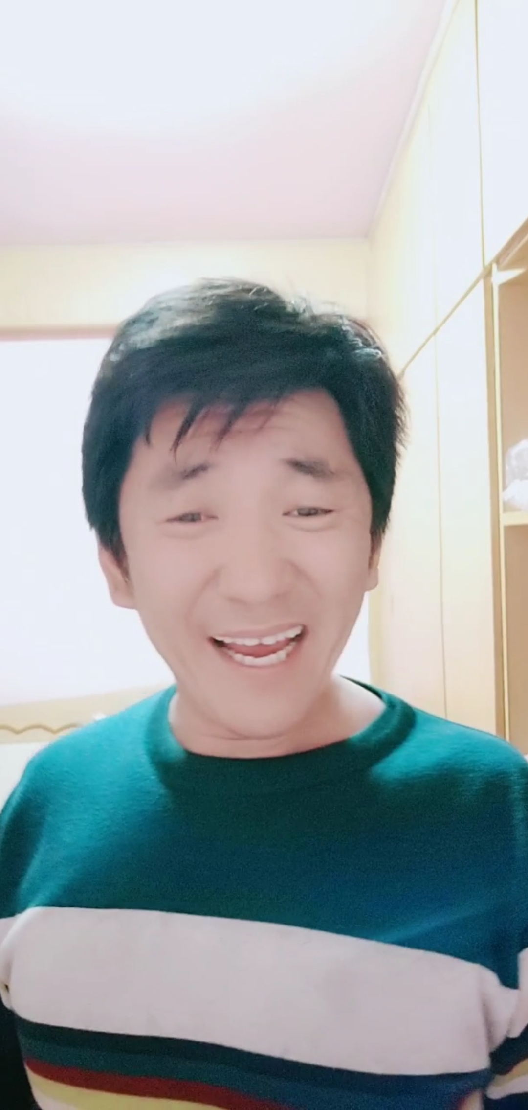 #我有一个逗比朋友#铁锅炖秤砣
