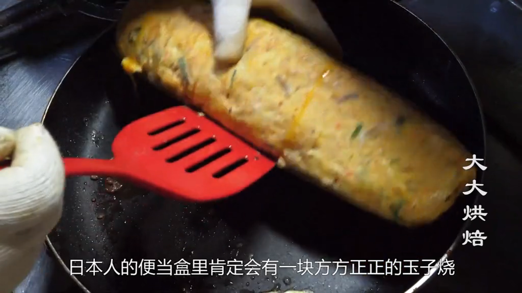 农村酒席上的厚鸡蛋块做法