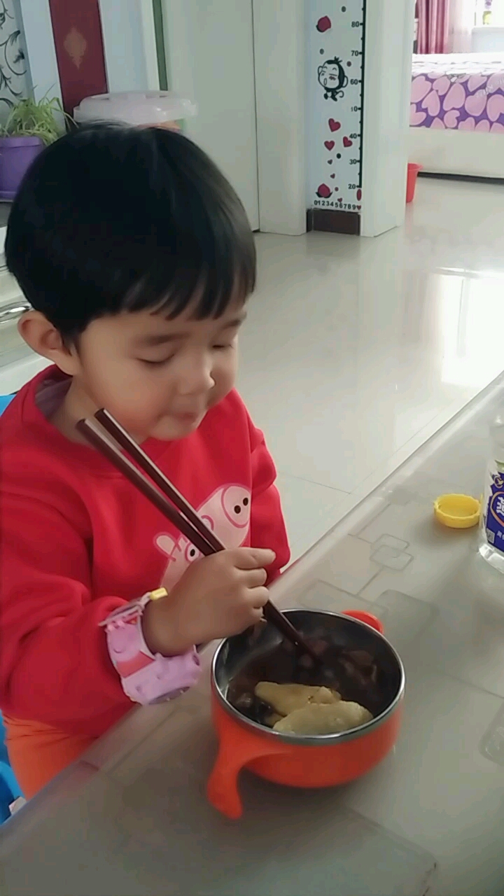 #我的家乡年#正月初十家乡习俗吃山药鱼,加上绝配的蘑菇肉汤,美味佳肴不过如此啊!