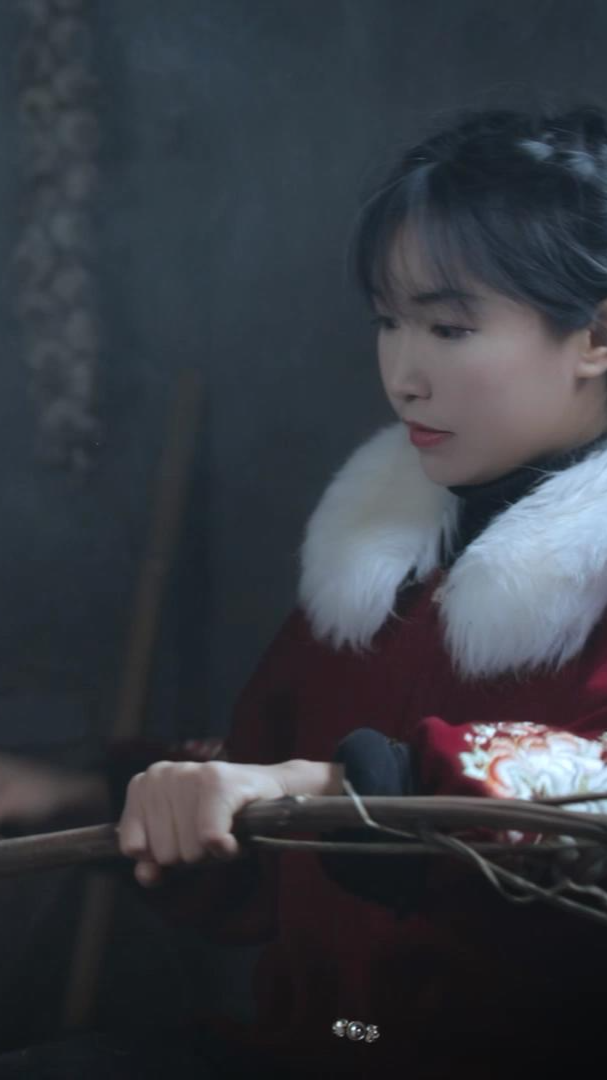带着年味的萝卜,落下了“一生系列”的帷幕——盐排骨汤锅