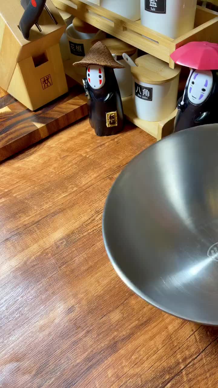 #我要上热门#买半只鸭子、做一碗汤渣做麻辣香酥鸭、舒服