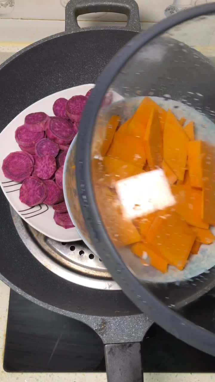 南瓜紫薯小麻团这样做特好吃