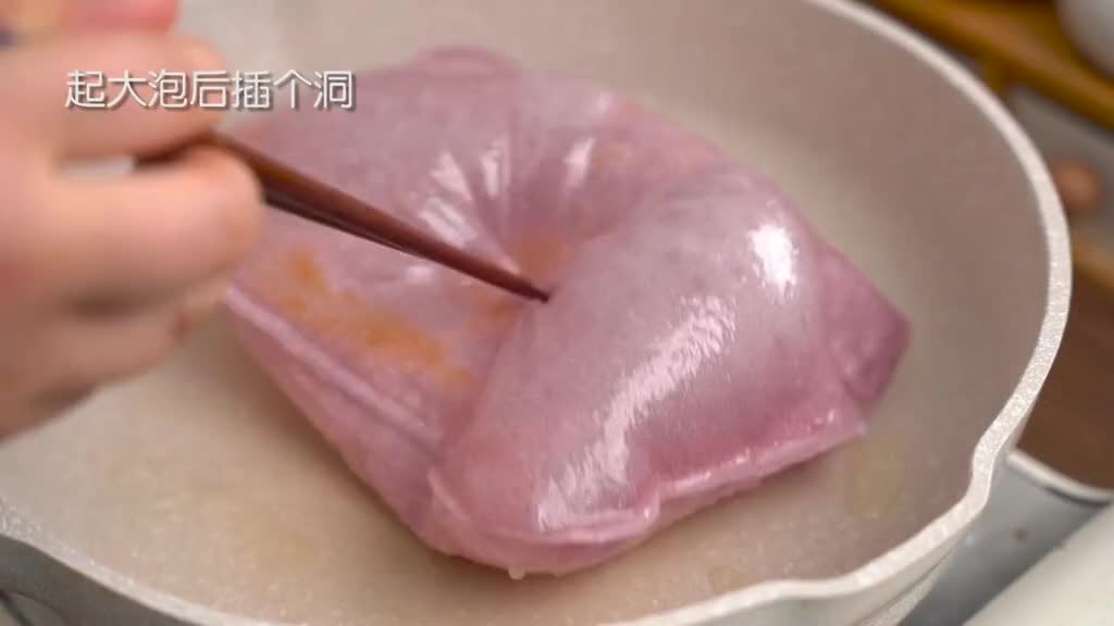 #我要上热门#适合早餐中餐晚餐的一个小吃,他就是鸡蛋灌饼了!鸡蛋灌饼美食创作人
