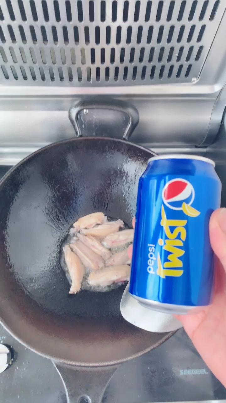 可乐鸡翅 土豆胡萝卜