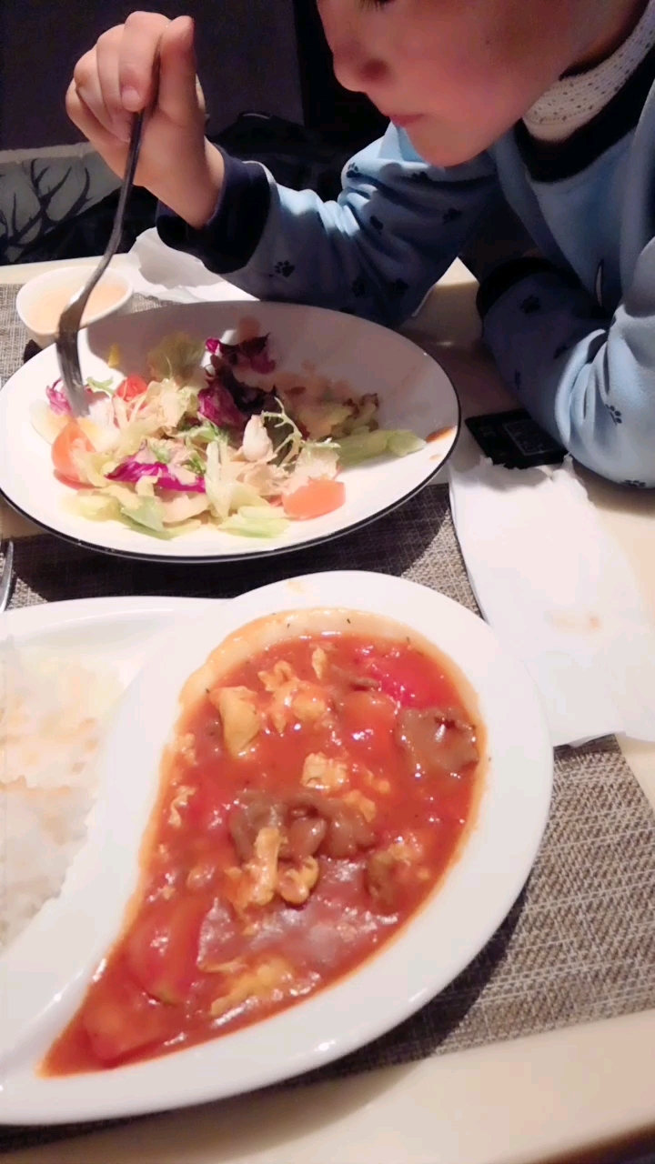 儿子的午餐