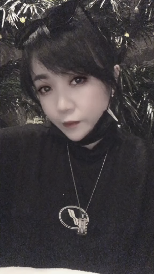 #搞笑#喝白的吧喝啤酒涨肚子