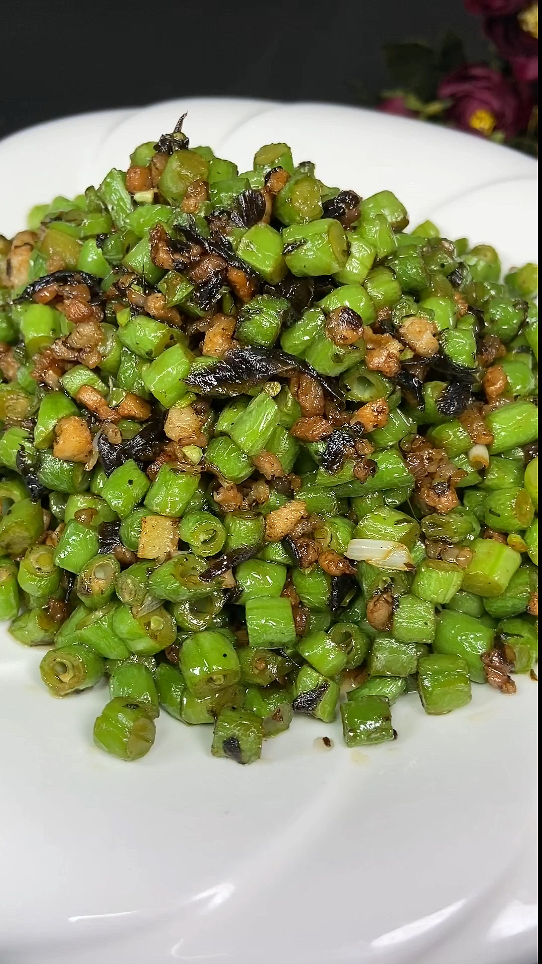 榄菜肉末四季豆这样做再也不用担心米饭吃不完了