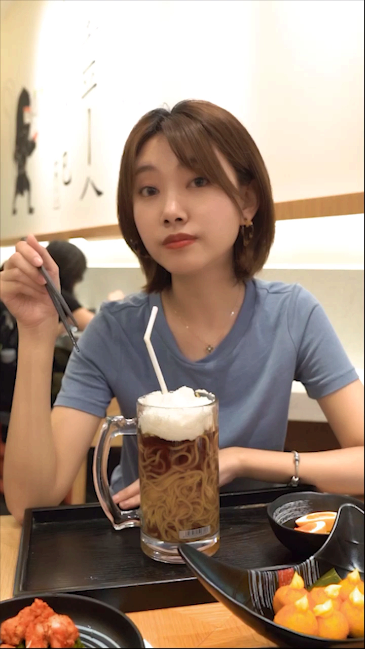 想喝啤酒又想吃拉面?这也太难了吧.